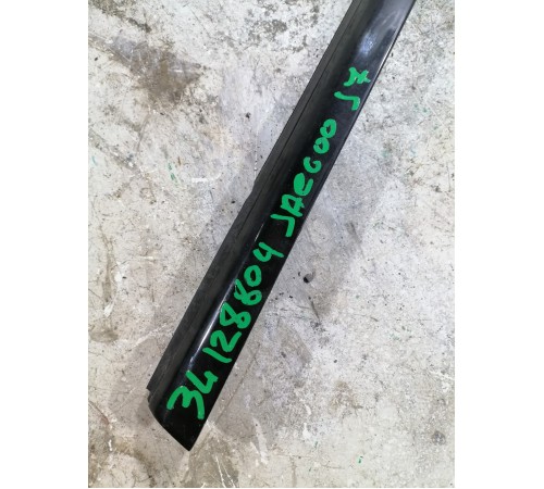 Молдинг стекла задний левый