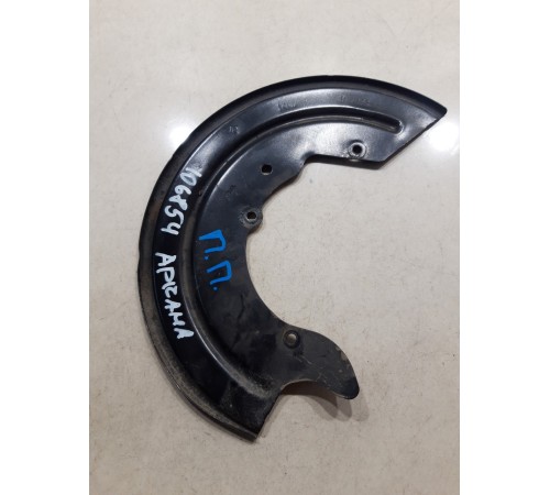 Кожух тормозного диска(передний правый)