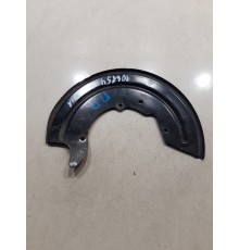 Кожух тормозного диска(передний правый)