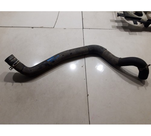 Патрубок радиатора нижний