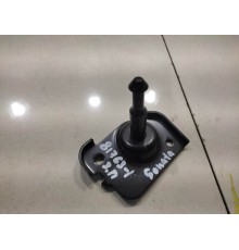 Защелка сиденья(задняя правая)