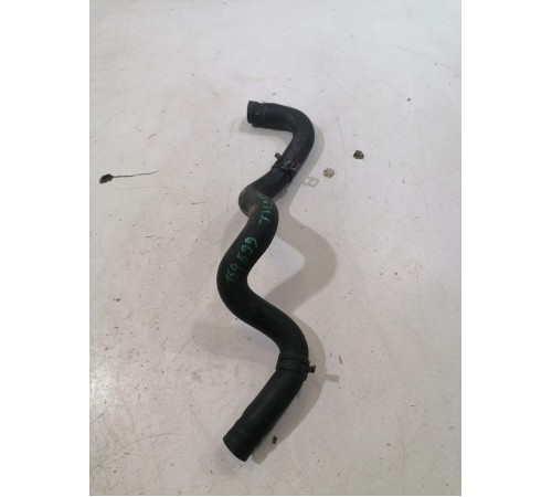 Патрубок системы охлаждения