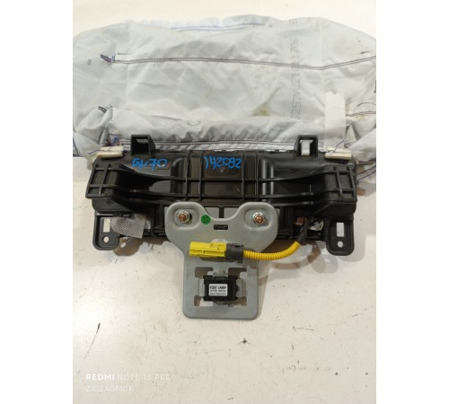 Подушка безопасности коленная