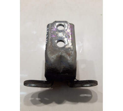 Петля двери (передняя, левая, нижняя)