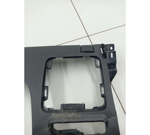 Накладка торпедо левая нижняя