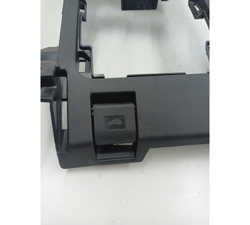 Накладка торпедо левая нижняя