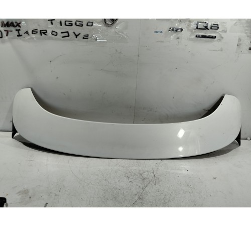 Спойлер багажника