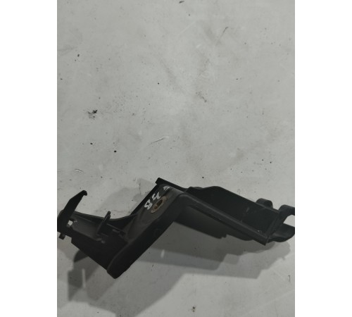 Кронштейн(крепление) кузова