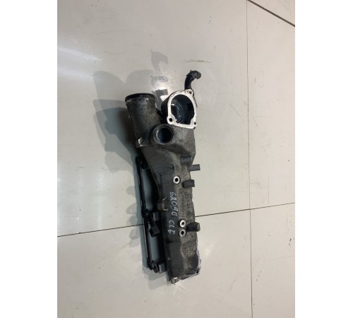 Впускной коллектор