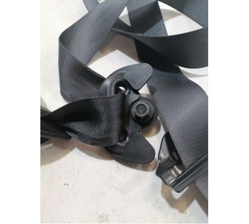 Ремень безопасности передний левый