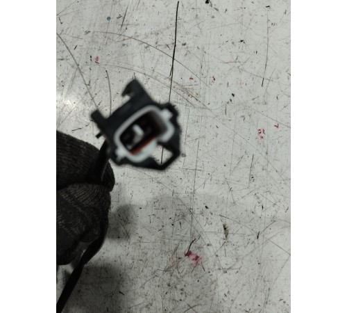 Активатор крышки лючка бензобака