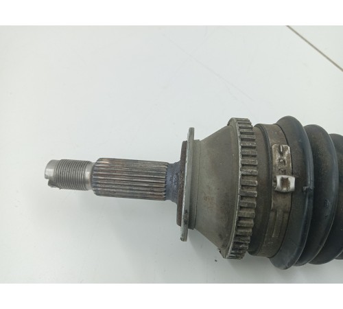 Привод полуось передний правый