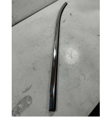 Молдинг стекла задний правый