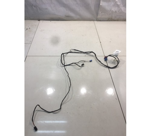 Электропроводка двери (задняя, левая)