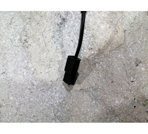 Антенна задняя левая