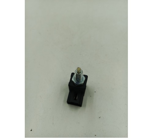 Датчик стоп сигнала