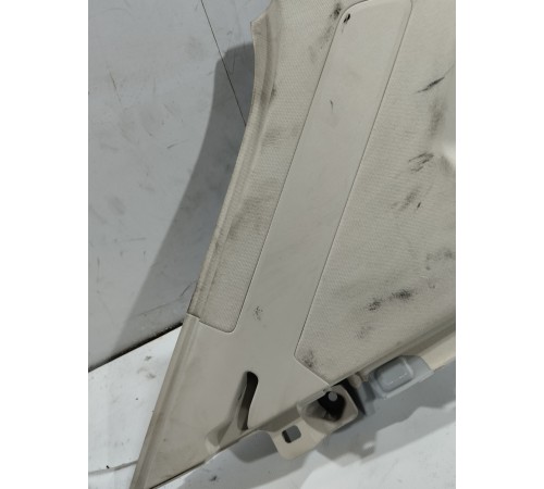 Обшивка задней стойки левая