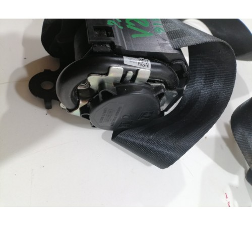 Ремень безопасности задний