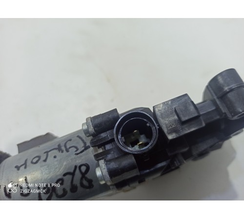 Моторчик стеклоподъёмника передний левый