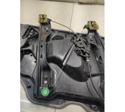 Стеклоподъемник (передний, правый)