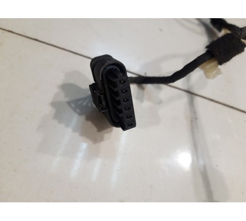 Электропроводка двери (задняя, левая)