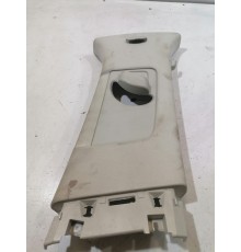 Обшивка центральной стойки правая верхняя