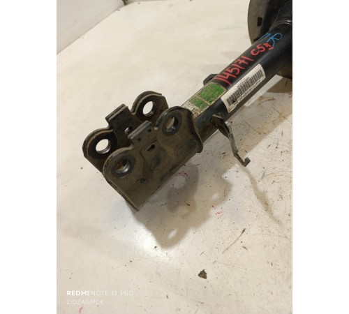 Амортизатор подвески передний правый в сборе