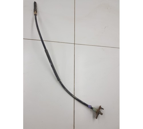 Трос стояночного тормоза левый