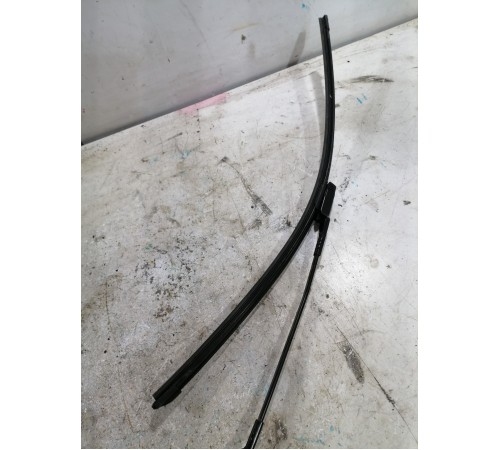 костыль стеклоочистителя левый 