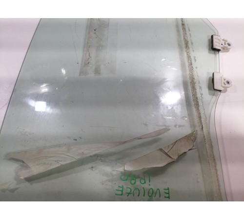 Стекло двери заднее левое