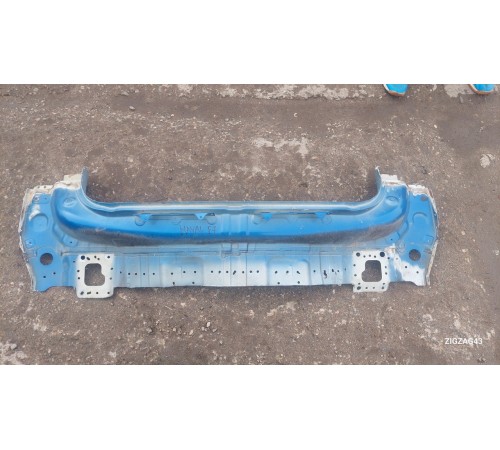 Панель задняя