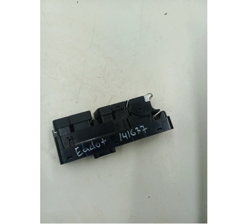 Блок кнопок центральной консоли многофункциональных