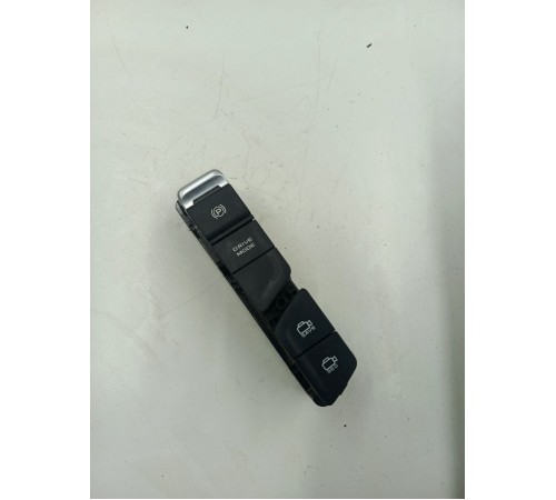 Блок кнопок центральной консоли многофункциональных