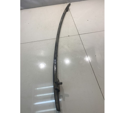 Усилитель переднего бампера