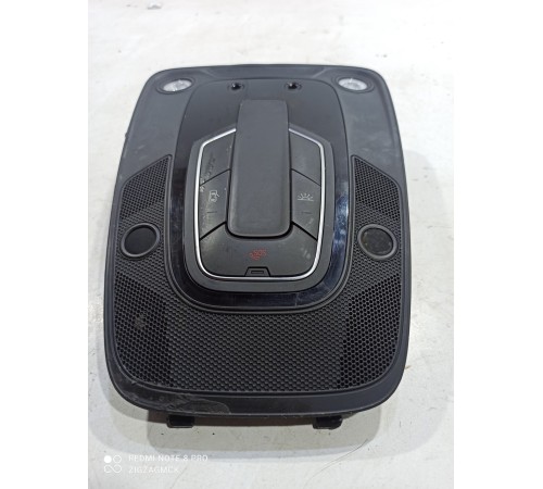 Плафон салона с фонарями для чтения