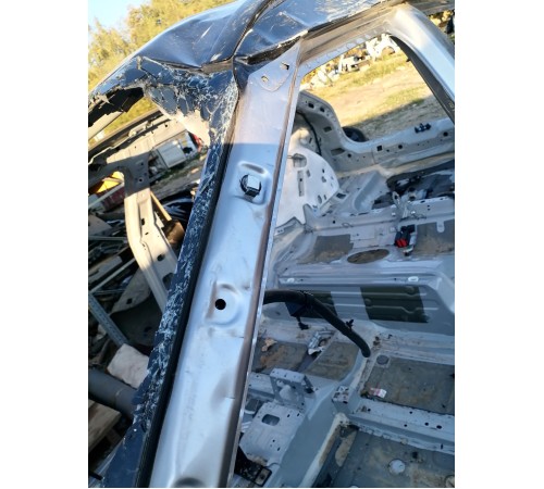 Стойка лобового стекла левая