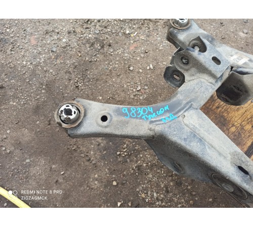 Балка подвески задняя (подрамник)