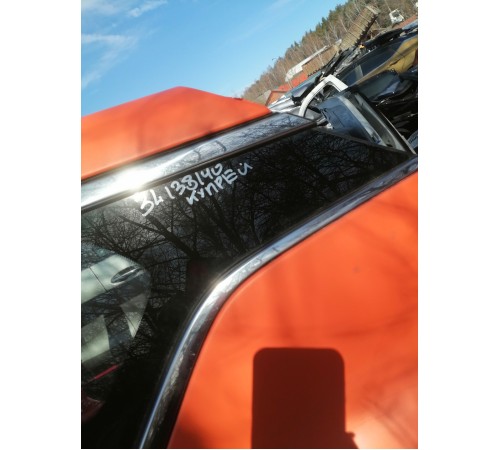 Глухое стекло , форточка заднее левое