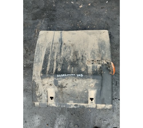 Крыло заднее правое