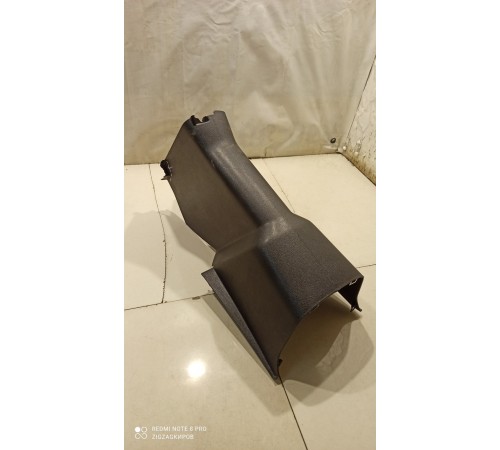 Кожух рулевой колонки нижний