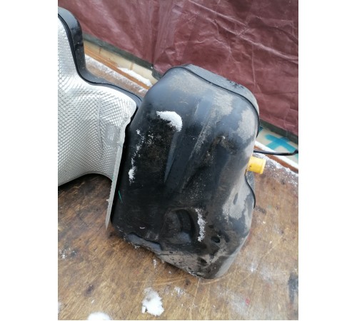 Топливный бак , бензин