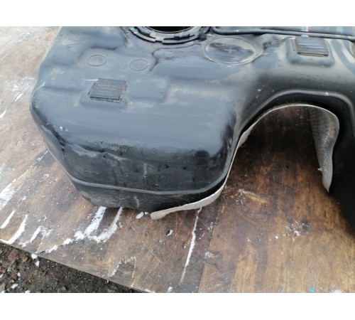 Топливный бак , бензин