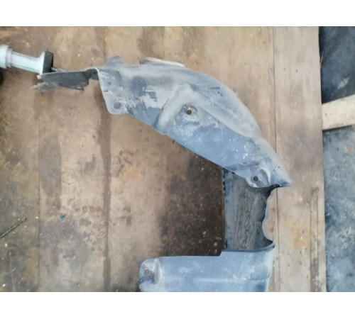 Подкрылок задний правый, локер