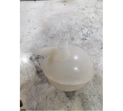 Бачок расширительный