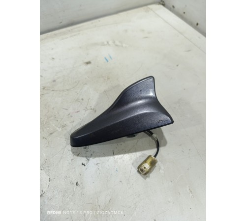 Антенна крыши плавник