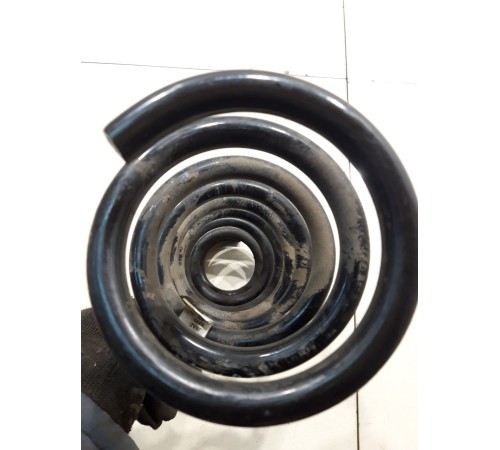 Пружина подвески (передняя)