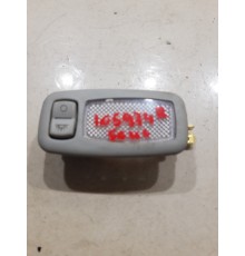 Плафон внутреннего освещения салона правый