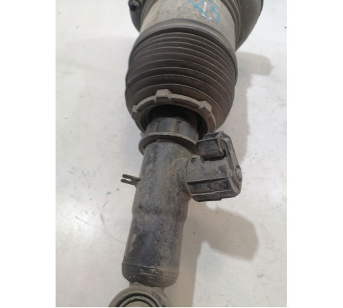 Амортизатор подвески задний левый в сборе