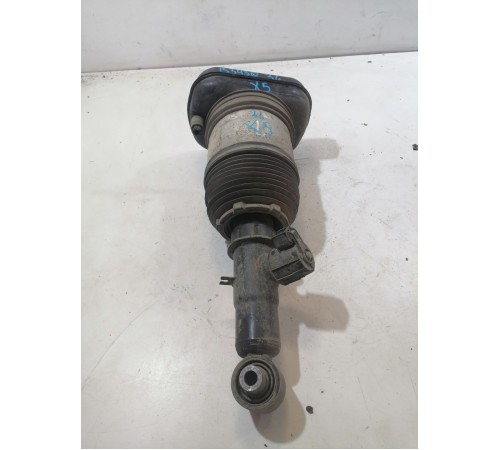 Амортизатор подвески задний левый в сборе