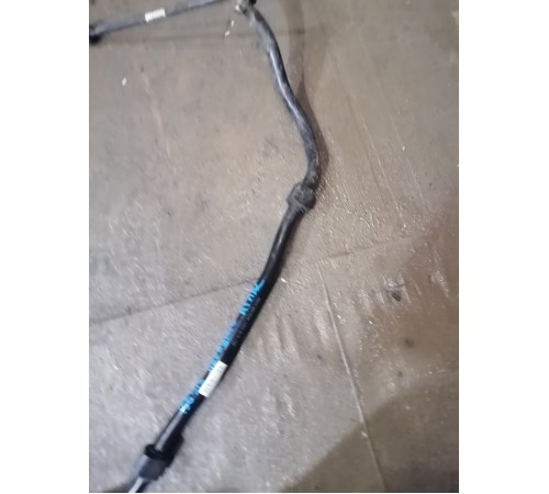 Стабилизатор передний